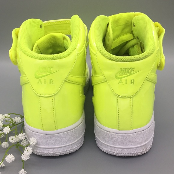 Nike Air Force 1 Mid UV Men's 'Volt' Sneakers - Picture 7 of 8